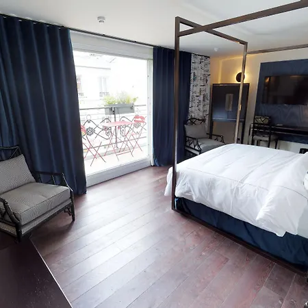 Mom'art Hotel Parigi
