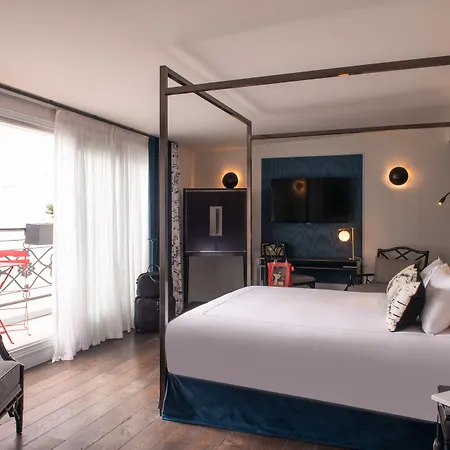 Mom'art Hotel Parigi