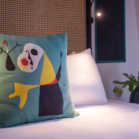 Hotel Mom'art 4*